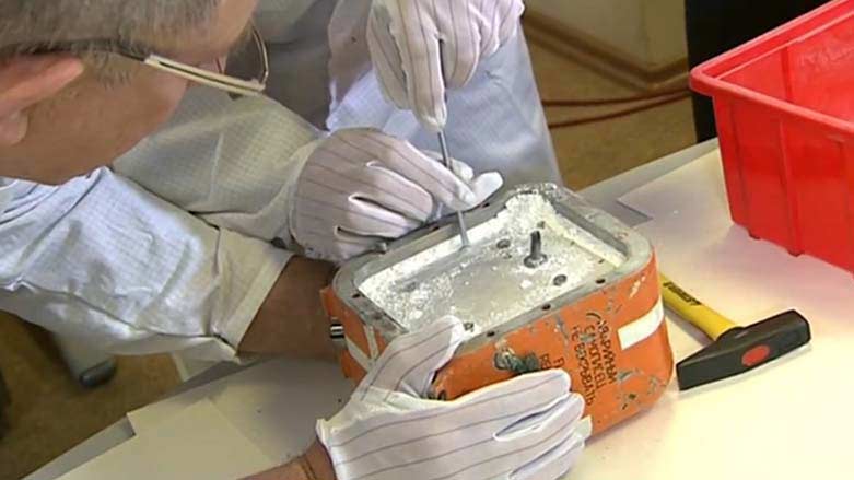 سندووقی ره‌شی فڕۆكه‌ جه‌نگییه‌كه‌ی رووسیا كرایه‌وه‌